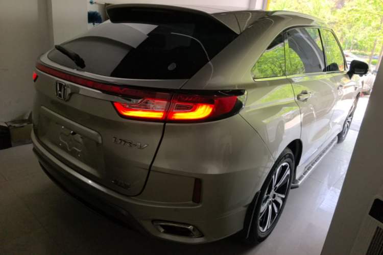 Used Honda UR-V 2017 370TURBO 2WD Prestige Edition China V Rear Right 45 Deg