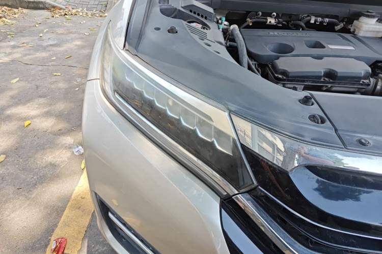 Used Honda UR-V 2017 370TURBO 2WD Prestige Edition China V Right Front Headlight