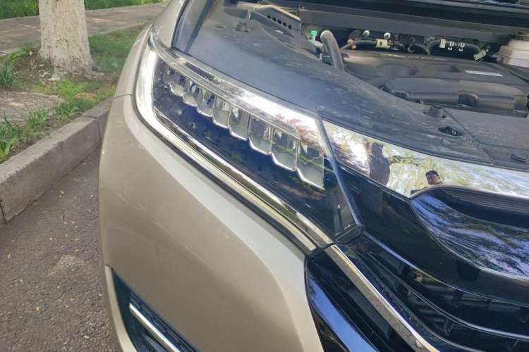 Used Honda UR-V 2017 370TURBO Four-Wheel Drive Prestige Edition China V Right Front Headlight