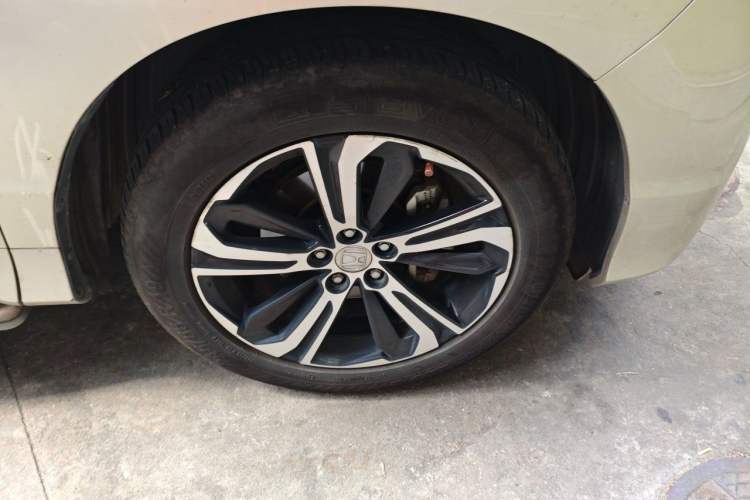 Used Honda UR-V 2017 370TURBO 2WD Prestige Edition China V Right Front Wheel Hub