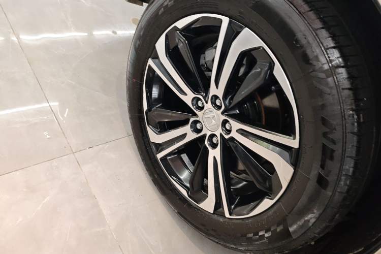 Used Honda UR-V 2017 370TURBO Four-Wheel Drive Prestige Edition China V Right Rear Wheel Hub