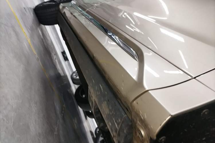 Used Honda UR-V 2017 370TURBO 2WD Prestige Edition China V Right Side Sill