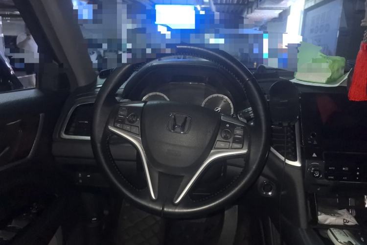 Used Honda UR-V 2017 370TURBO 2WD Prestige Edition China V Steering Wheel