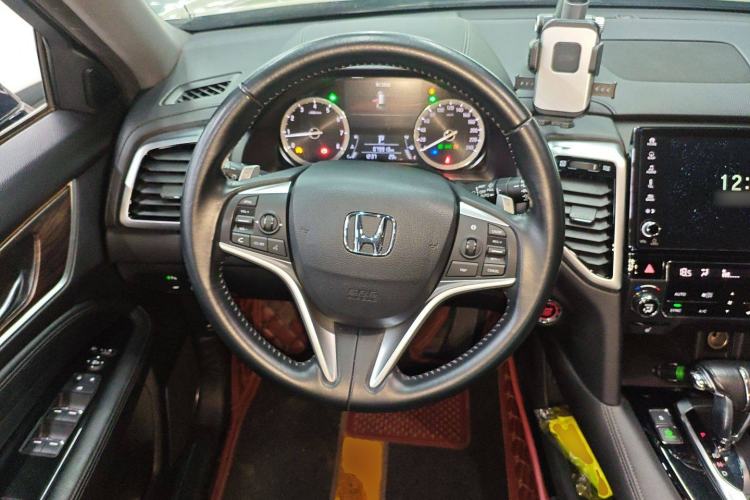 Used Honda UR-V 2017 240TURBO Two-Wheel Drive Luxury Edition China VI Steering Wheel