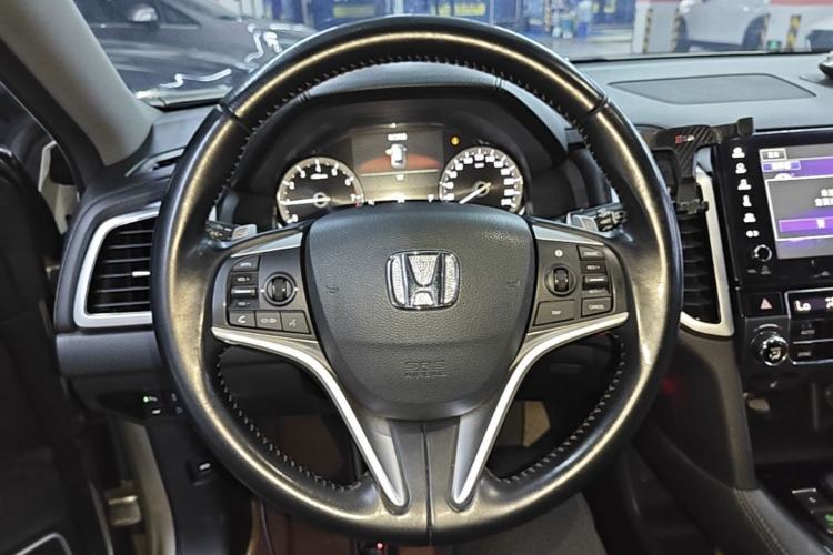 Used Honda UR-V 2017 240TURBO Two-Wheel Drive Luxury Edition China V Steering Wheel