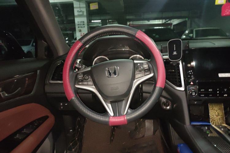Used Honda UR-V 2017 370TURBO 2WD Prestige Edition China V Steering Wheel