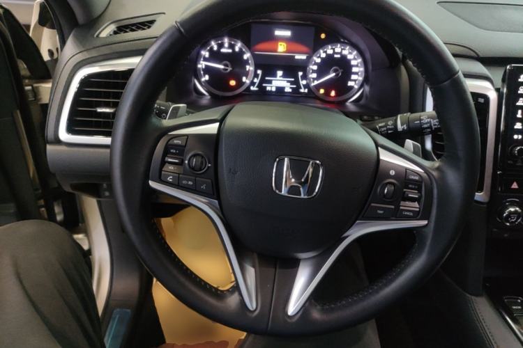 Used Honda UR-V 2017 370TURBO 2WD Prestige Edition China V Steering Wheel