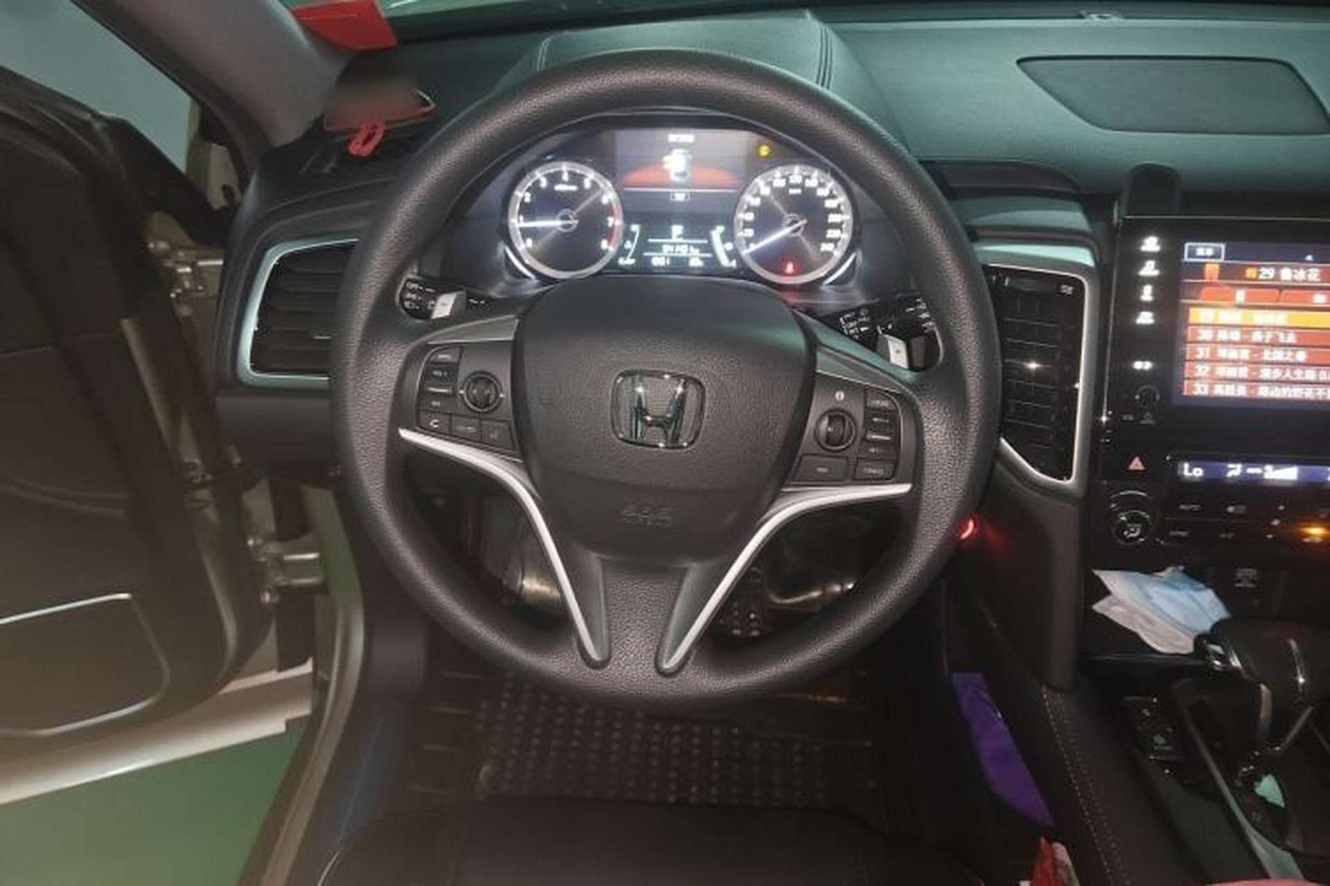 Used Honda UR-V 2017 240TURBO Two-Wheel Drive Classic Edition China V Steering Wheel
