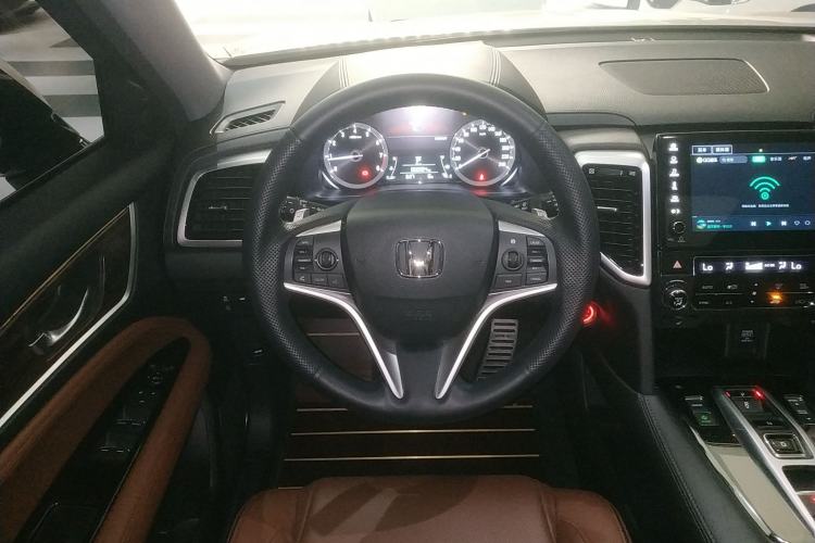 Used Honda UR-V 2017 370TURBO 2WD Prestige Edition China V Steering Wheel
