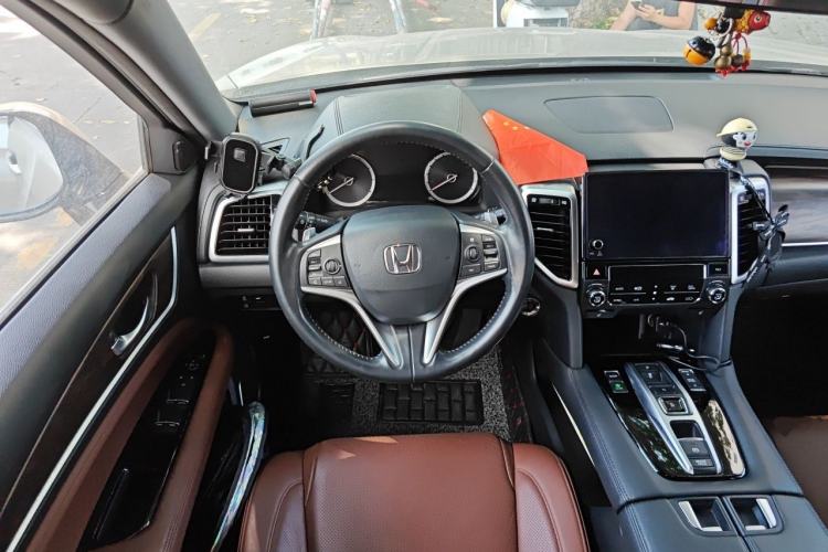 Used Honda UR-V 2017 370TURBO 2WD Prestige Edition China V Steering Wheel