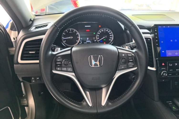 Used Honda UR-V 2017 370TURBO 2WD Prestige Edition China V Steering Wheel