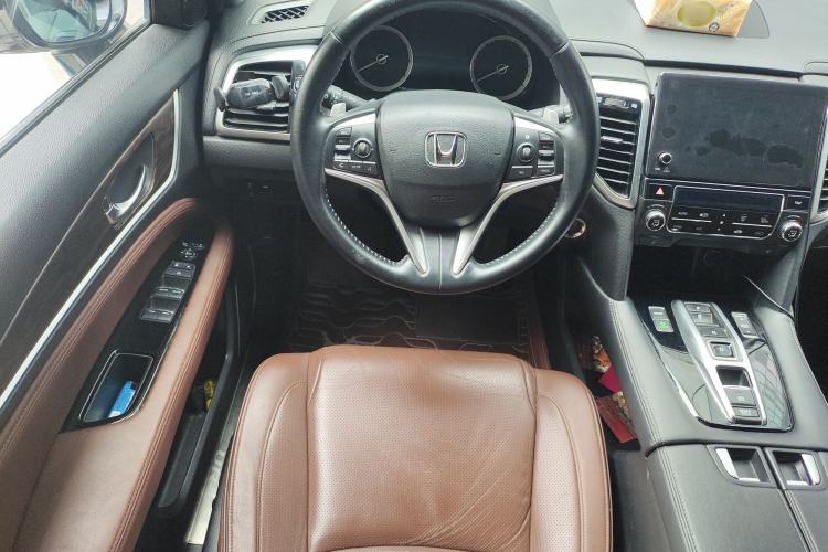 Used Honda UR-V 2017 370TURBO 2WD Prestige Edition China V Steering Wheel