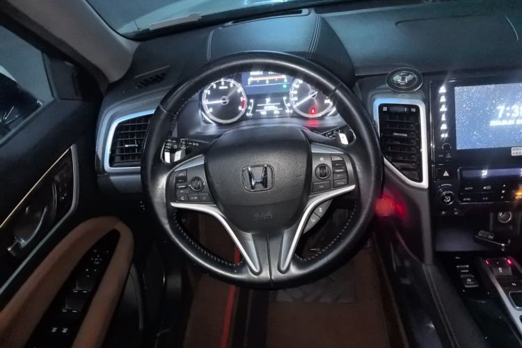 Used Honda UR-V 2017 370TURBO Four-Wheel Drive Prestige Edition China V Steering Wheel