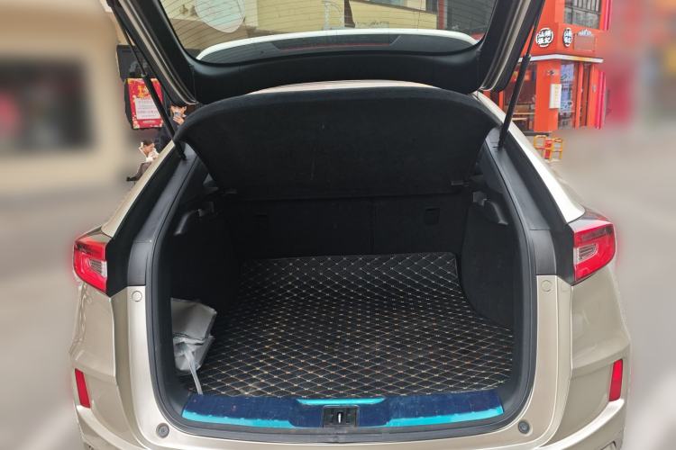 Used Honda UR-V 2017 370TURBO 2WD Prestige Edition China V Trunk