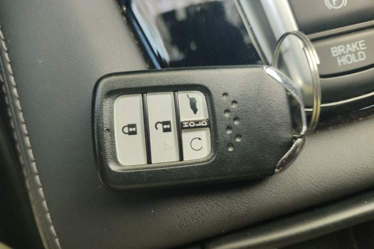 Used Honda UR-V 2017 370TURBO Four-Wheel Drive Prestige Edition China V Vehicle Key