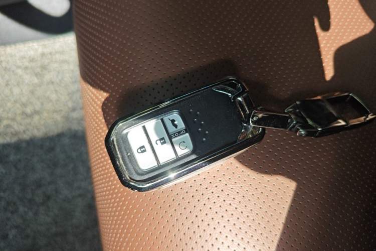 Used Honda UR-V 2017 370TURBO Four-Wheel Drive Prestige Edition China V Vehicle Key