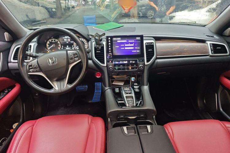 Used Honda UR-V 2017 370TURBO Four-Wheel Drive Prestige Edition China V Center Console