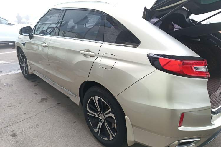 Used Honda UR-V 2017 370TURBO Four-Wheel Drive Prestige Edition China V Left Side