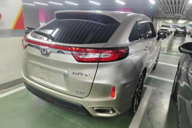 Used Honda UR-V 2017 240TURBO Two-Wheel Drive Luxury Edition China V Rear Right 45 Deg