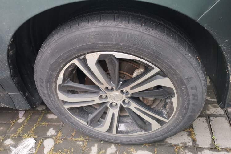 Used Honda UR-V 2017 370TURBO Four-Wheel Drive Prestige Edition China V Right Front Wheel Hub