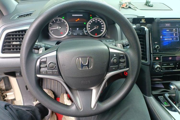 Used Honda UR-V 2017 240TURBO Two-Wheel Drive Classic Edition China V Steering Wheel