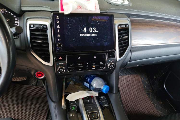 Used Honda UR-V 2017 370TURBO Four-Wheel Drive Prestige Edition China V Audio And AC Panel