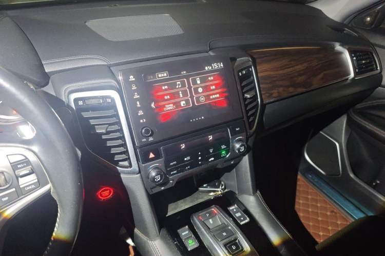 Used Honda UR-V 2017 370TURBO 2WD Prestige Edition China V Audio And AC Panel