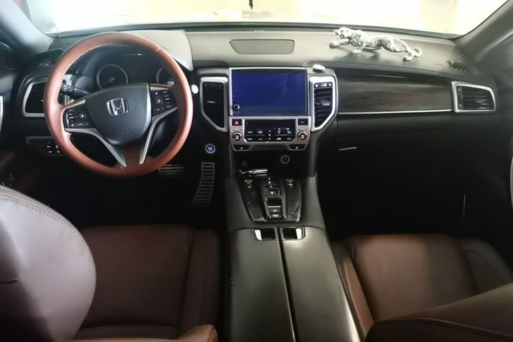 Used Honda UR-V 2017 370TURBO Four-Wheel Drive Prestige Edition China V Center Console