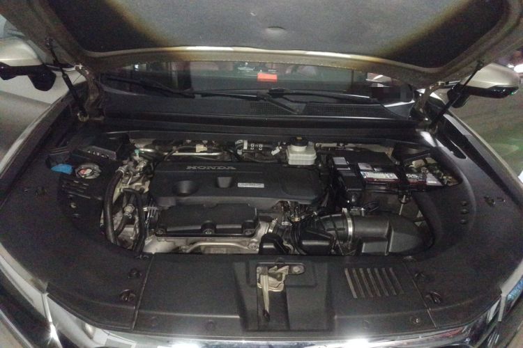 Used Honda UR-V 2017 370TURBO Four-Wheel Drive Prestige Edition China V Engine Bay