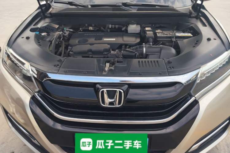 Used Honda UR-V 2017 370TURBO Four-Wheel Drive Prestige Edition China V Engine Bay