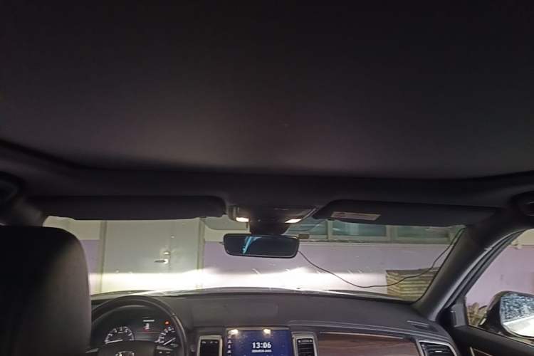 Used Honda UR-V 2017 240TURBO Two-Wheel Drive Luxury Edition China V Headliner