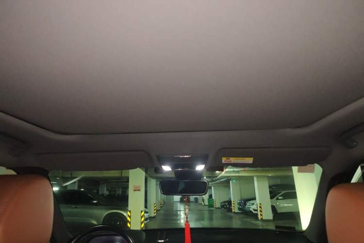 Used Honda UR-V 2017 370TURBO Four-Wheel Drive Prestige Edition China V Headliner