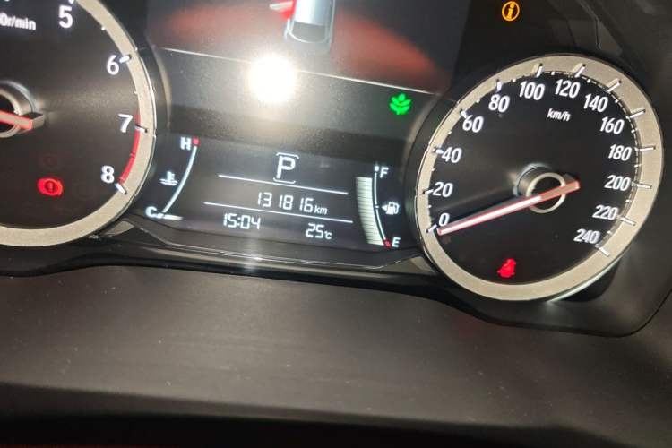 Used Honda UR-V 2017 370TURBO Four-Wheel Drive Prestige Edition China V Odometer Close Up