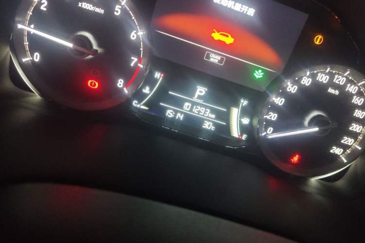 Used Honda UR-V 2017 370TURBO 2WD Prestige Edition China V Odometer Close Up