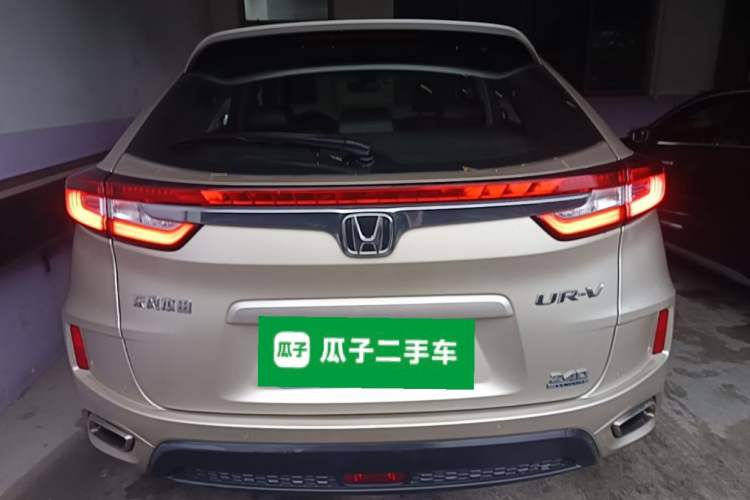 Used Honda UR-V 2017 240TURBO Two-Wheel Drive Luxury Edition China V Rear