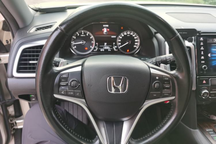 Used Honda UR-V 2017 370TURBO 2WD Prestige Edition China V Steering Wheel