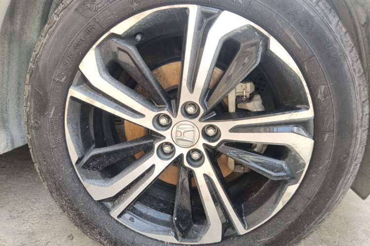 Used Honda UR-V 2017 370TURBO 2WD Prestige Edition China V Right Front Wheel Hub