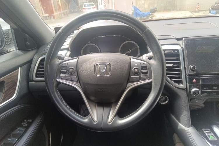 Used Honda UR-V 2017 370TURBO 2WD Prestige Edition China V Steering Wheel