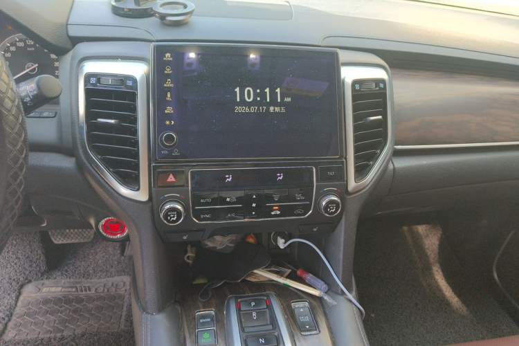 Used Honda UR-V 2017 370TURBO 2WD Prestige Edition China V Audio And AC Panel