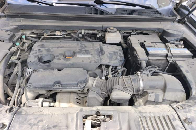 Used Honda UR-V 2017 370TURBO Four-Wheel Drive Prestige Edition China V Engine Bay