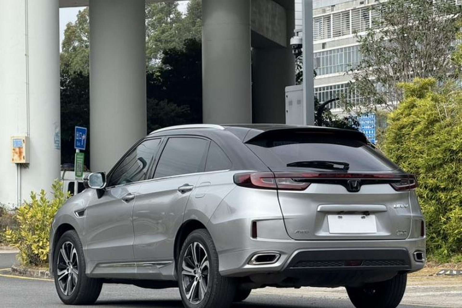 Used Honda UR-V 2017 370TURBO Four-Wheel Drive Prestige Edition China V Exterior 5