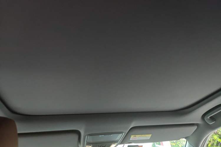 Used Honda UR-V 2017 370TURBO Four-Wheel Drive Prestige Edition China V Headliner