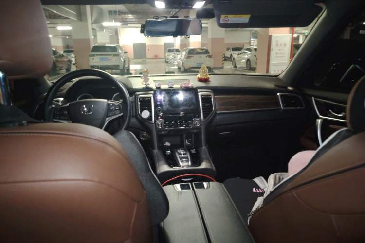 Used Honda UR-V 2017 370TURBO 2WD Prestige Edition China V Headliner