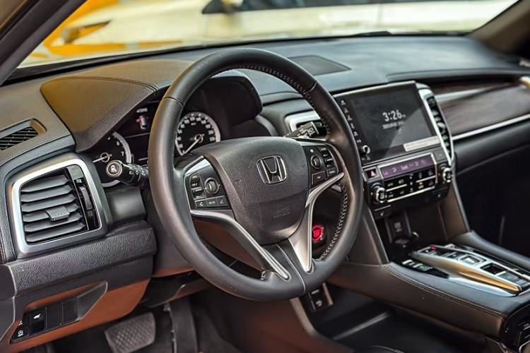 Used Honda UR-V 2017 370TURBO 2WD Prestige Edition China V Interior 3