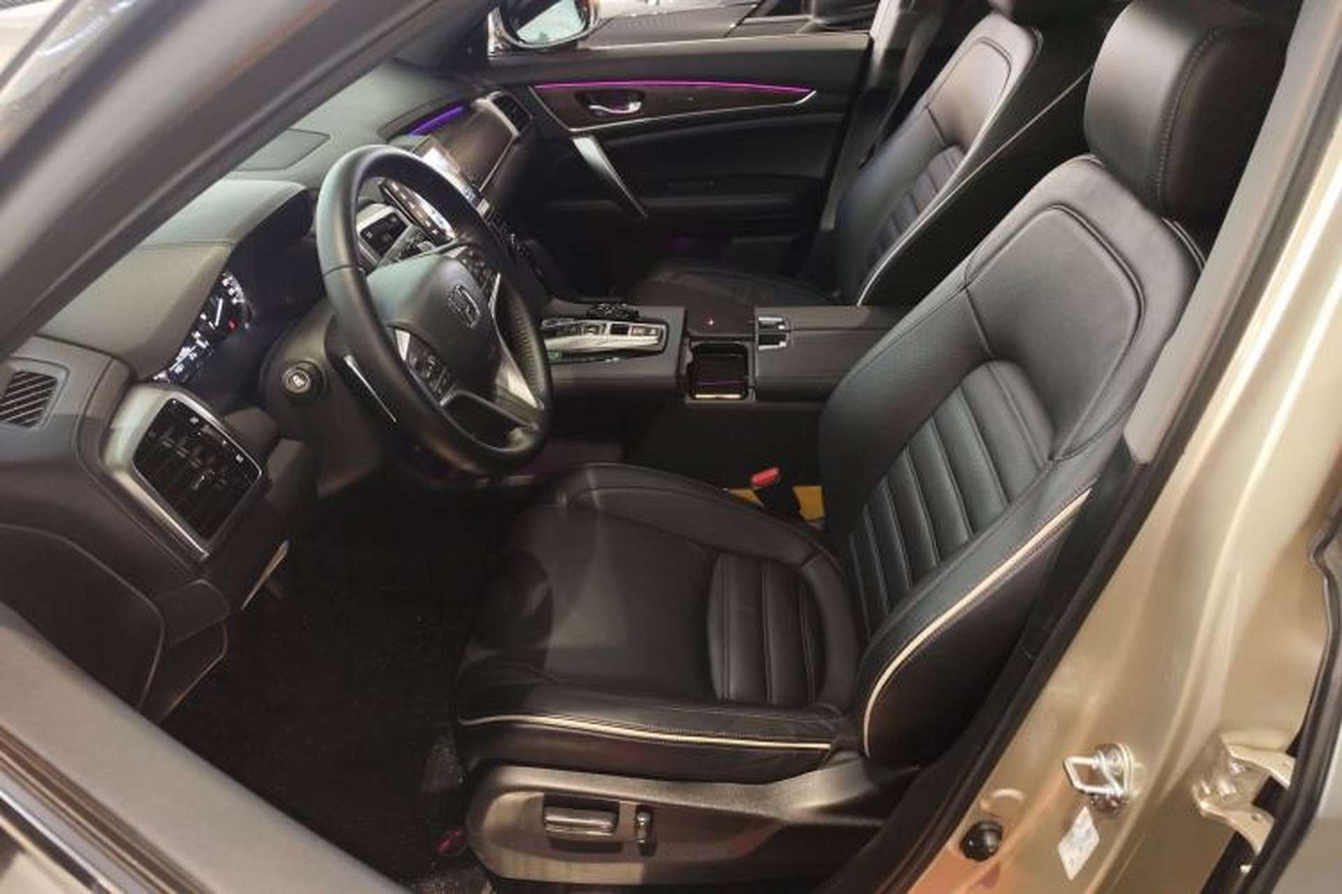 Used Honda UR-V 2017 370TURBO Four-Wheel Drive Prestige Edition China V Left Front Seat