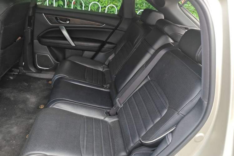 Used Honda UR-V 2017 370TURBO Four-Wheel Drive Prestige Edition China V Left Rear Seat