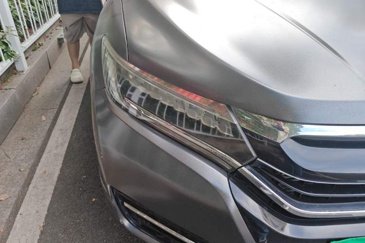 Used Honda UR-V 2017 370TURBO Four-Wheel Drive Prestige Edition China V Right Front Headlight
