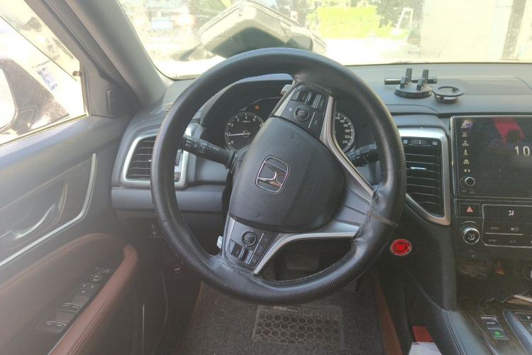 Used Honda UR-V 2017 370TURBO 2WD Prestige Edition China V Steering Wheel