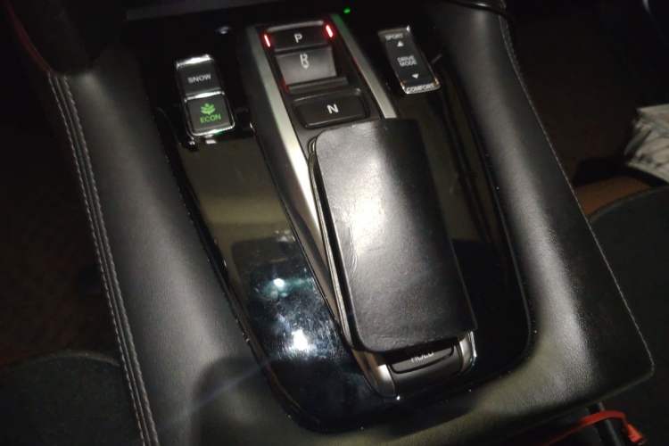 Used Honda UR-V 2017 370TURBO 2WD Prestige Edition China V Vehicle Key