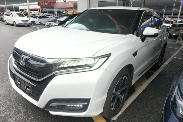 Ojetý Honda UR-V 2017 370TURBO Four-Wheel Drive Prestige Edition China V